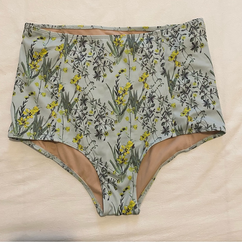 Kortni Jeane high waisted wildflower bottoms